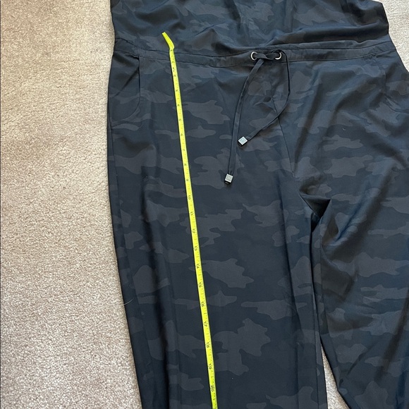 Kyodan Outdoor Women’s Black Camo Camouflage Jumpsuit Bodysuit Yoga Size Large - Picture 8 of 13